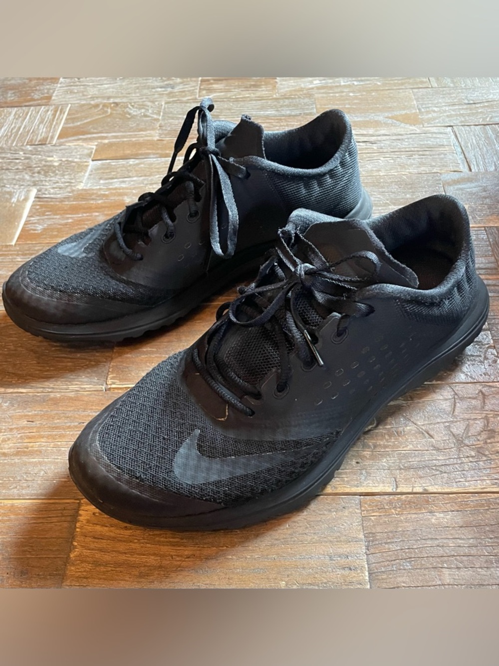 Nike FS Lite Run 2 Sneakers - Picture 4 of 14